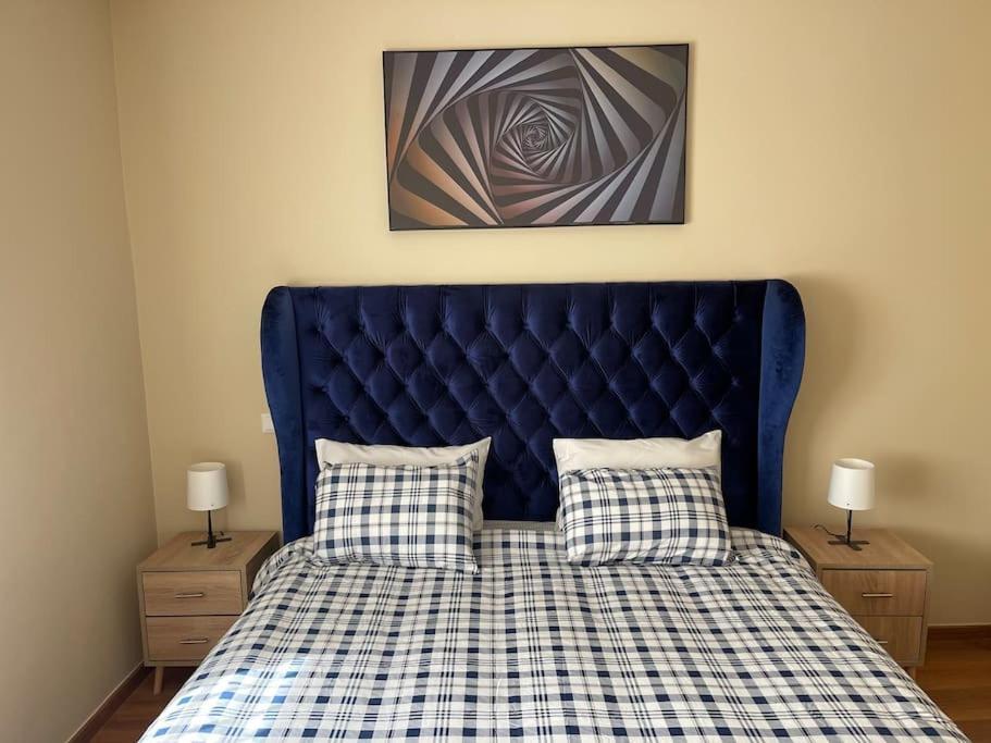 شقة Chic & Cosy Flat Near Airport Lockbox Fast Wifi نواصير المظهر الخارجي الصورة