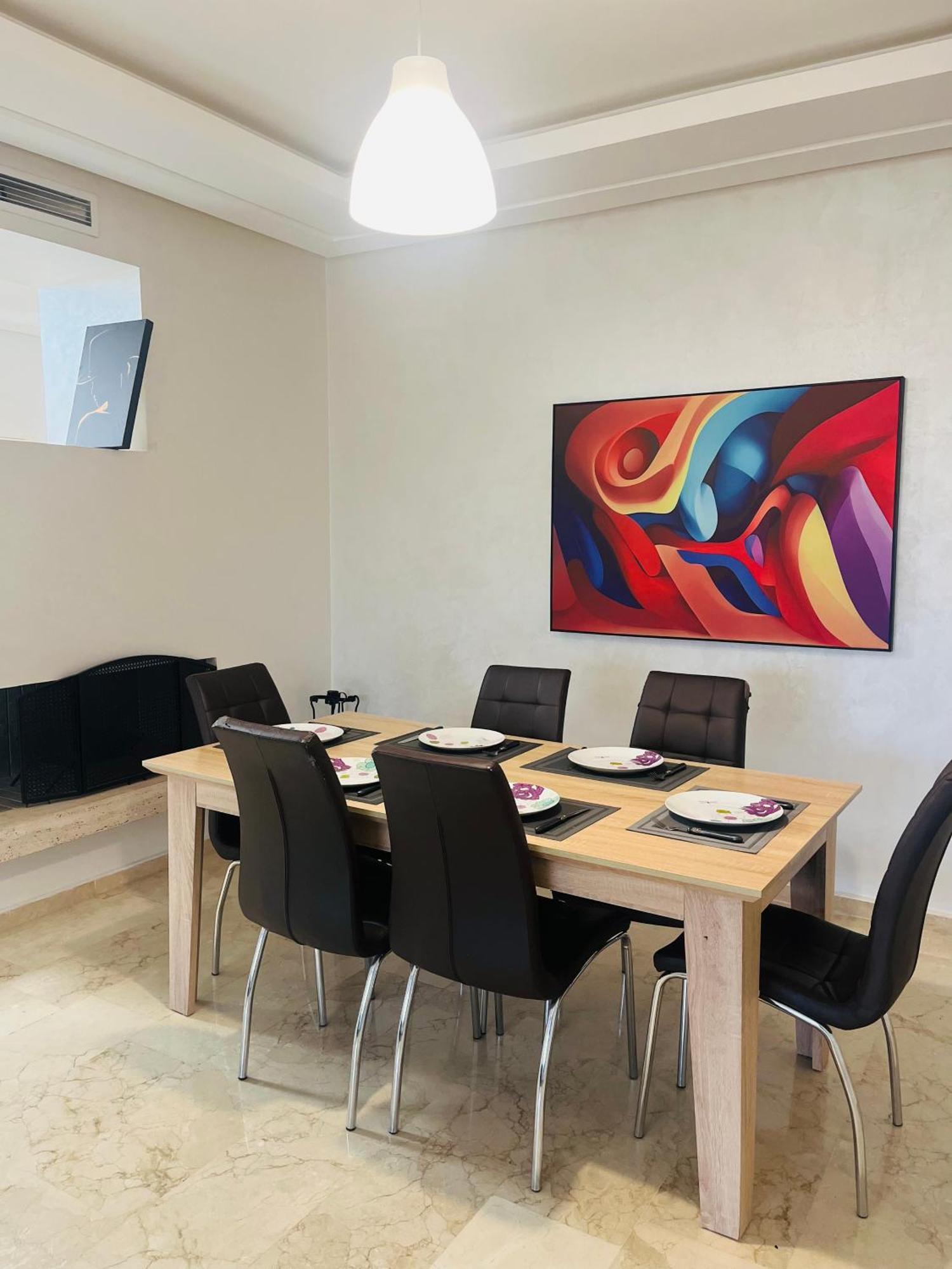 شقة Chic & Cosy Flat Near Airport Lockbox Fast Wifi نواصير المظهر الخارجي الصورة